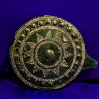 Archeonorico_Gürtelhacken